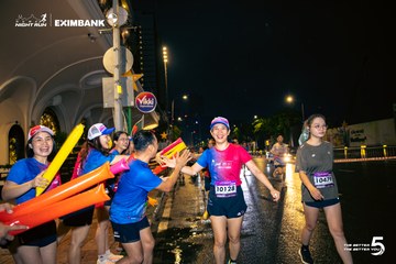 Ảnh sự kiện HO CHI MINH CITY NIGHT RUN EXIMBANK 2026 - c1e7f1b7a759efc1e69b48a94283fb3a.jpg