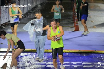 Photo HO CHI MINH CITY NIGHT RUN EXIMBANK 2026 - c2316a7095d1b1d9c7bb4472f218ffd0.jpg