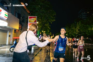 Ảnh sự kiện HO CHI MINH CITY NIGHT RUN EXIMBANK 2026 - c35126026d195f4ee9653d079e739763.jpg