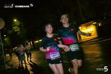 Photo HO CHI MINH CITY NIGHT RUN EXIMBANK 2026 - c351a001f08115ab734631bab5eb7057.jpg