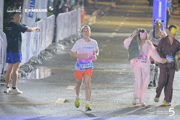 HO CHI MINH CITY NIGHT RUN EXIMBANK 2026 - Ảnh #4983171