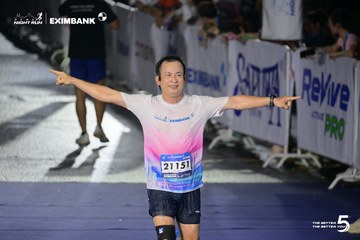 HO CHI MINH CITY NIGHT RUN EXIMBANK 2026 - Ảnh #4981317