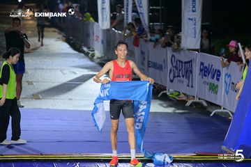 Photo HO CHI MINH CITY NIGHT RUN EXIMBANK 2026 - c4ca94c67d0dc5c28bff66a7da64234d.jpg