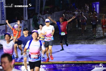 HO CHI MINH CITY NIGHT RUN EXIMBANK 2026 - Ảnh #4987647