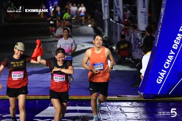 HO CHI MINH CITY NIGHT RUN EXIMBANK 2026 - Ảnh #4986380
