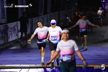 HO CHI MINH CITY NIGHT RUN EXIMBANK 2026 - Ảnh #4986475