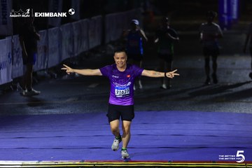 HO CHI MINH CITY NIGHT RUN EXIMBANK 2026 - Ảnh #4986616