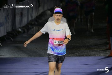 Photo HO CHI MINH CITY NIGHT RUN EXIMBANK 2026 - c6ace3cbd14ff0f3bc6dfe2ed662ca88.jpg
