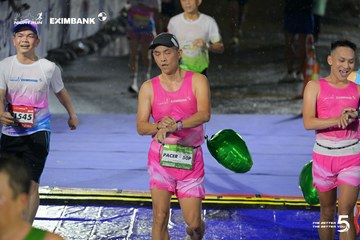 Photo HO CHI MINH CITY NIGHT RUN EXIMBANK 2026 - c73cb209f6864e25b101e30bdf085e75.jpg