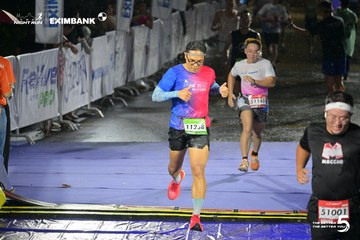 Photo HO CHI MINH CITY NIGHT RUN EXIMBANK 2026 - c7736eed044365bf60f675099d7d5cc0.jpg