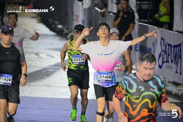 HO CHI MINH CITY NIGHT RUN EXIMBANK 2026 - Ảnh #4982648