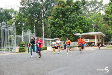 Photo HO CHI MINH CITY NIGHT RUN EXIMBANK 2026 - c7c2af2d581cfb2003c2f81d3abaf7ae.jpg