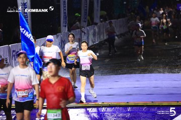 HO CHI MINH CITY NIGHT RUN EXIMBANK 2026 - Ảnh #4987775