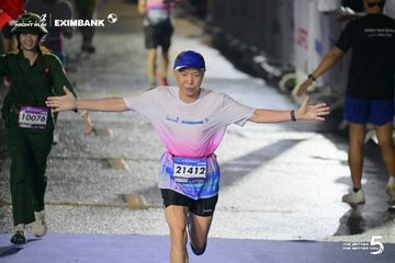 HO CHI MINH CITY NIGHT RUN EXIMBANK 2026 - Ảnh #4980861