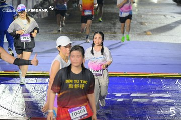 HO CHI MINH CITY NIGHT RUN EXIMBANK 2026 - Ảnh #4982463
