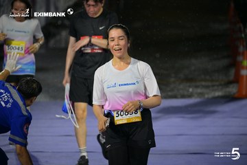Photo HO CHI MINH CITY NIGHT RUN EXIMBANK 2026 - c8c60eab52e7ed4c720cae85c7488a63.jpg