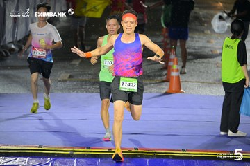 Ảnh sự kiện HO CHI MINH CITY NIGHT RUN EXIMBANK 2026 - c8f456ce9f978bd528c3aea9cfb0a949.jpg