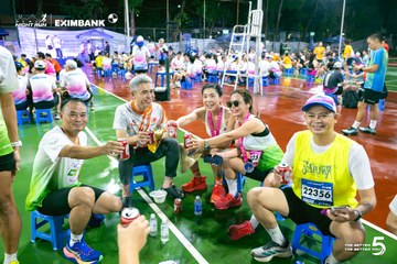 Photo HO CHI MINH CITY NIGHT RUN EXIMBANK 2026 - c90d8435a88a953d77e6f8e6ca711504.jpg