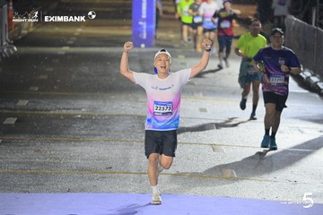 HO CHI MINH CITY NIGHT RUN EXIMBANK 2026 - Ảnh #4983057
