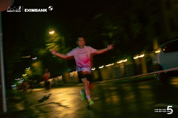 Photo HO CHI MINH CITY NIGHT RUN EXIMBANK 2026 - c9d4bb51ecae86834150ed1282a93009.jpg