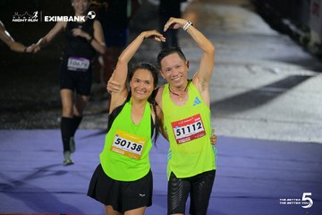 Photo HO CHI MINH CITY NIGHT RUN EXIMBANK 2026 - c9f35f3e5a36242af0f27d1cf621ed26.jpg