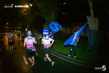 Photo HO CHI MINH CITY NIGHT RUN EXIMBANK 2026 - ca1446a76691f8a4d79736c30bf115e1.jpg