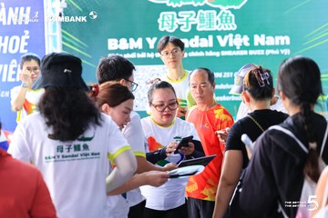 Photo HO CHI MINH CITY NIGHT RUN EXIMBANK 2026 - ca649cfe44e6c5e82695b8bbae1961ae.jpg