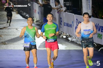 HO CHI MINH CITY NIGHT RUN EXIMBANK 2026 - Ảnh #4981969