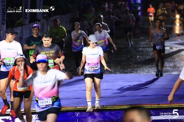 HO CHI MINH CITY NIGHT RUN EXIMBANK 2026 - Ảnh #4987966
