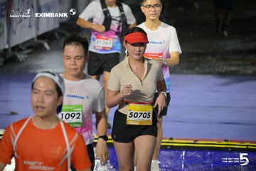 Photo HO CHI MINH CITY NIGHT RUN EXIMBANK 2026 - cb3b7c56b0d1d868afcb62fde2e2a4be.jpg