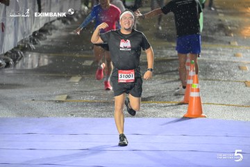 Photo HO CHI MINH CITY NIGHT RUN EXIMBANK 2026 - cb571a88123411f5af919026dc015edb.jpg
