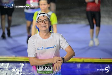 Photo HO CHI MINH CITY NIGHT RUN EXIMBANK 2026 - cbe355e2f654d707194c73dc9082cce5.jpg