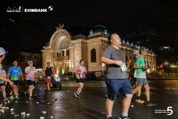 HO CHI MINH CITY NIGHT RUN EXIMBANK 2026 - Ảnh #4997692