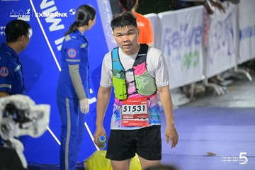 Photo HO CHI MINH CITY NIGHT RUN EXIMBANK 2026 - cebee65ea379bc0e27612b07697bf39a.jpg