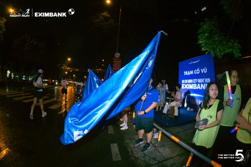Photo HO CHI MINH CITY NIGHT RUN EXIMBANK 2026 - cf0c84e6a3cf0843654a418854f63fa3.jpg