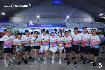 Ảnh sự kiện HO CHI MINH CITY NIGHT RUN EXIMBANK 2026 - cf6893400589aaea5ed0e563a268a596.jpg