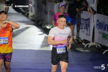 HO CHI MINH CITY NIGHT RUN EXIMBANK 2026 - Ảnh #4981224