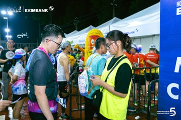 Photo HO CHI MINH CITY NIGHT RUN EXIMBANK 2026 - d08a3dbfc1ba448b7fc7c6e57a793b6c.jpg