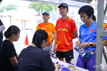 Photo HO CHI MINH CITY NIGHT RUN EXIMBANK 2026 - d0d1d87e911999c8fddde91ca6e15a23.jpg