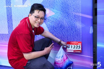 Photo HO CHI MINH CITY NIGHT RUN EXIMBANK 2026 - d260c3b2440396f691f1e9be3c54ab6c.jpg