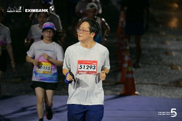 Photo HO CHI MINH CITY NIGHT RUN EXIMBANK 2026 - d272a05a008da31378c0b3d3c6eb54f2.jpg
