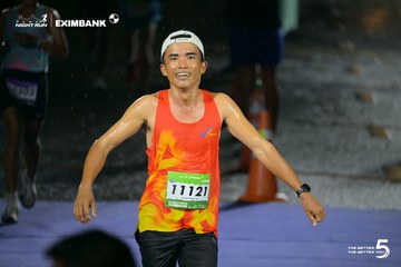 Photo HO CHI MINH CITY NIGHT RUN EXIMBANK 2026 - d2cf37a265d0f2ae47a38f235cbaeaa8.jpg
