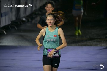 Photo HO CHI MINH CITY NIGHT RUN EXIMBANK 2026 - d2d316f93d7d8ea66b7fac9b4058c117.jpg