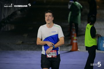 Photo HO CHI MINH CITY NIGHT RUN EXIMBANK 2026 - d2f59e43176fdfc7940096248004ac65.jpg