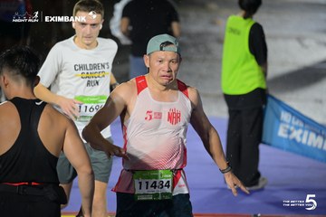 Photo HO CHI MINH CITY NIGHT RUN EXIMBANK 2026 - d37c759f8134085527377af25d312a22.jpg