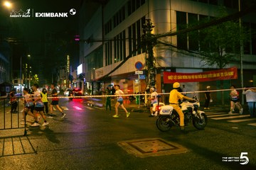 Photo HO CHI MINH CITY NIGHT RUN EXIMBANK 2026 - d39533526b514090aef4cf4c0c8427a0.jpg