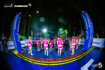Ảnh sự kiện HO CHI MINH CITY NIGHT RUN EXIMBANK 2026 - d4397f2767b8fff6903641271eb9bbee.jpg