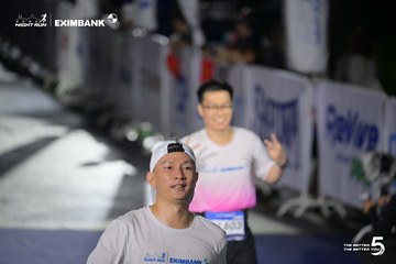 HO CHI MINH CITY NIGHT RUN EXIMBANK 2026 - Ảnh #4986110