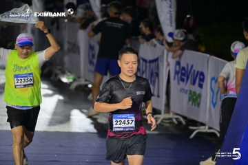 HO CHI MINH CITY NIGHT RUN EXIMBANK 2026 - Ảnh #4981163