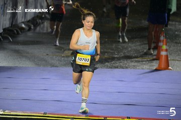 Photo HO CHI MINH CITY NIGHT RUN EXIMBANK 2026 - d5178e912e4d4d63f6fb97b76e27591a.jpg